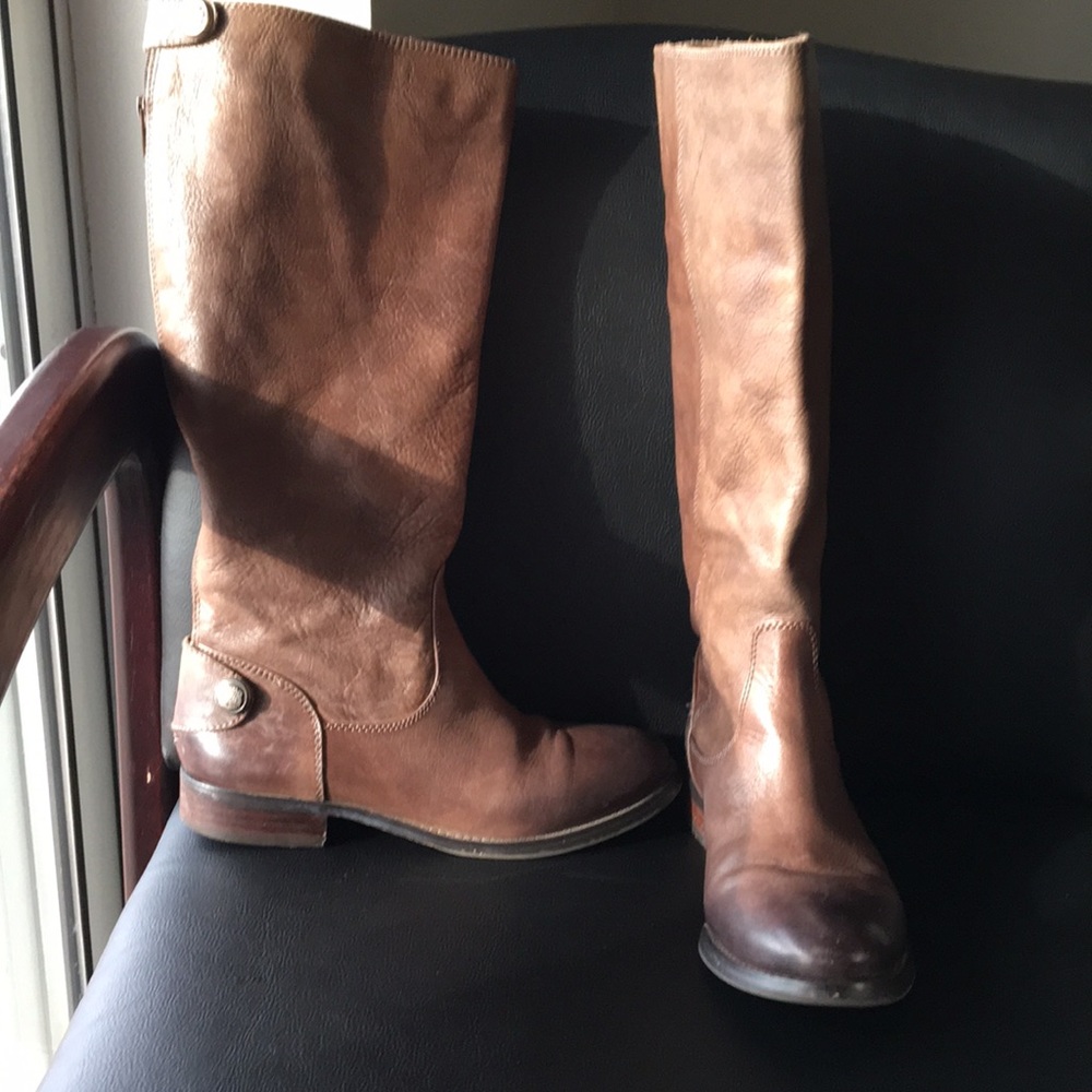 Riding boots